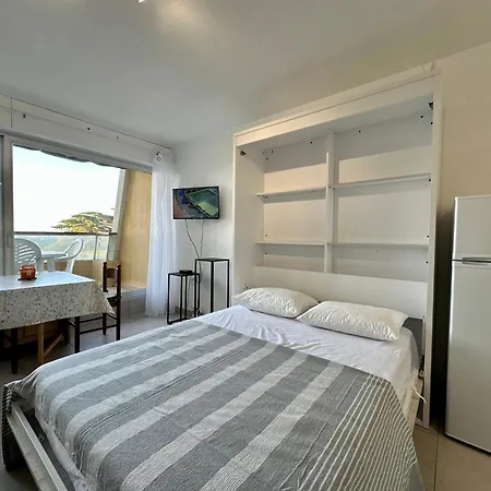 Appartement Grand à Deux Pas De La